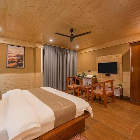 The Charvi Retreat I Vacations I Conference I Mice I Family Events I Open Air Terrace I Sky Bonfire I Wooden Rooms With Pvt Balconies I Kufri By Exotic Stays-2