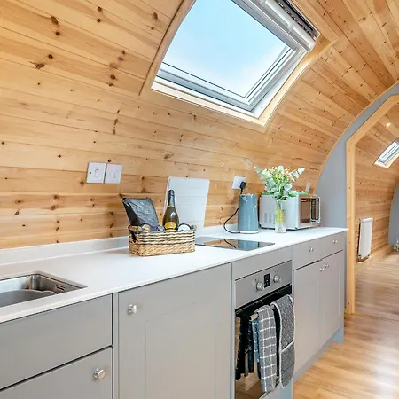 Firtree Farm Lodges-2
