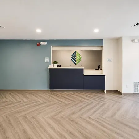 Woodspring Suites Jackson Hub City-3
