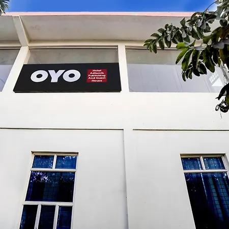 Spot On By Oyo Adhunik Publishing And Guest House-3
