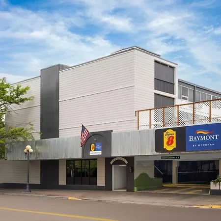 Super 8 By Wyndham Great Falls City Center-2