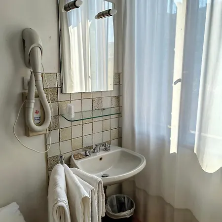 Hotel Minerva & Nettuno Di Venezia-3