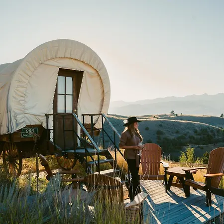 Chico Hot Springs Resort-2