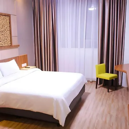 Ayola First Point Hotel Pekanbaru-3