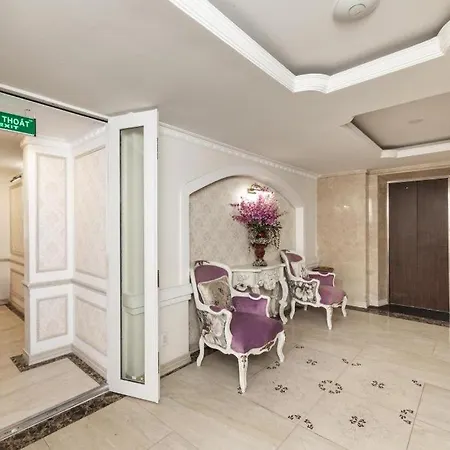 Hoa Sen Vang-2