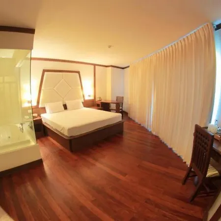 River City Hotel-3