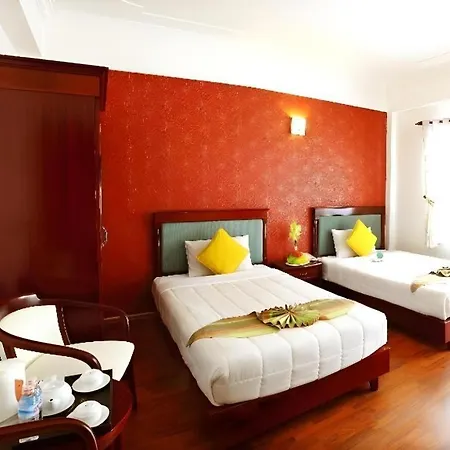 Universe Hotel-2