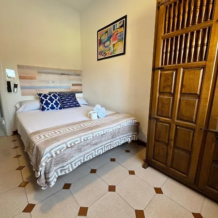 Hostal El Torero-3