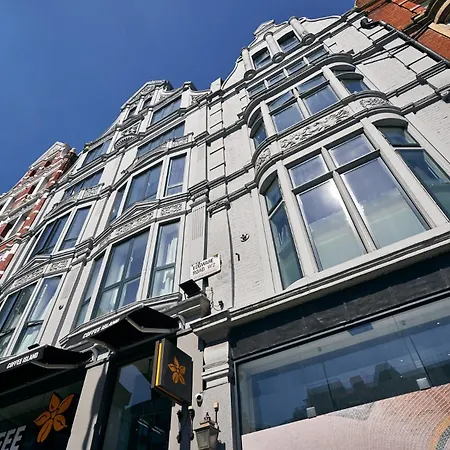Libere London Edgware Road-3