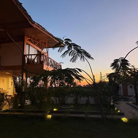 Moyoni Africa Lodge & Tours-3
