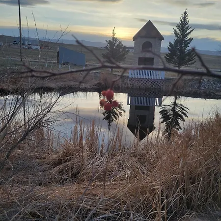 Lake Stop Resort-2