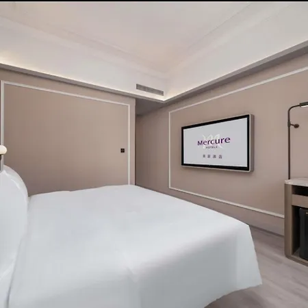 Mercure Guangzhou Tianhe Sports Center-3