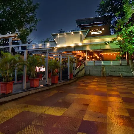 Townhouse Balewadi Stadium Pune Formerly Hotel Sarovar-3
