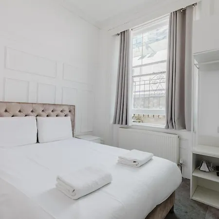 The Hyde Hotel-3