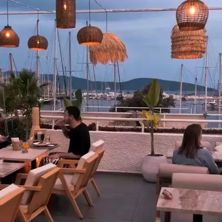 Tosunpasa Cafe Otel-2