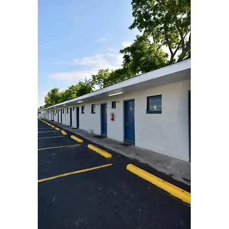 Motel 19 By Capital O Baytown I-10-3