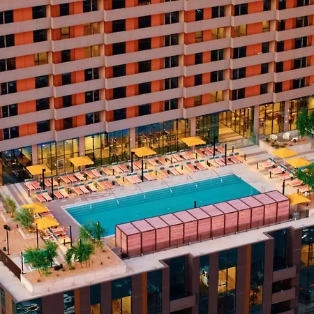 Sentral Sol Modern-2
