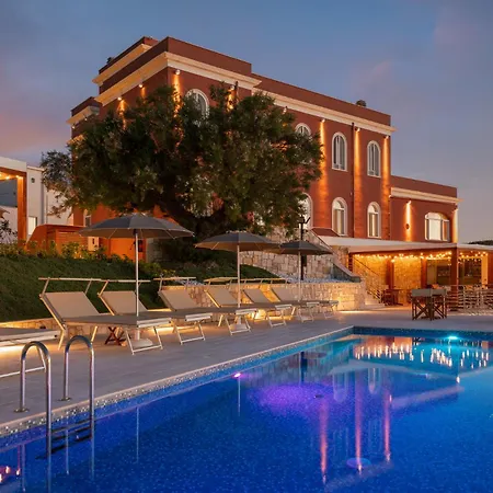 Villa Giada Luxury Boutique Hotel-3