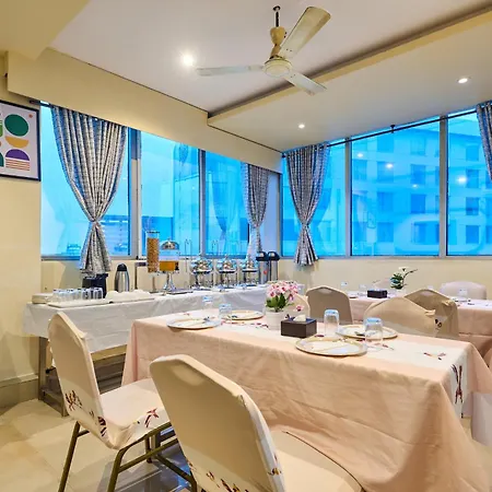 Hotel Empire Suite-3