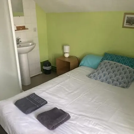 Le bouf tard chambre vue sur jardin CH7-3