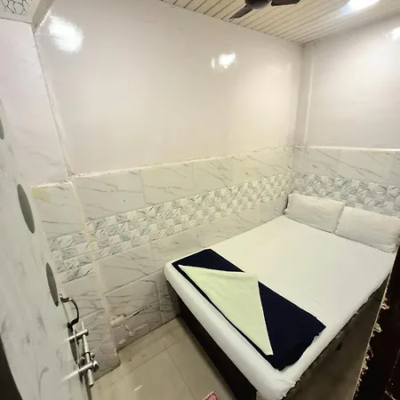 Hotel Firdous-3