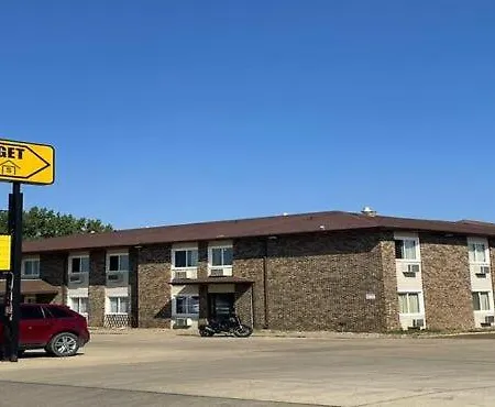 Best Budget Inn-3
