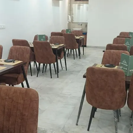 Hotel Welcoome-2