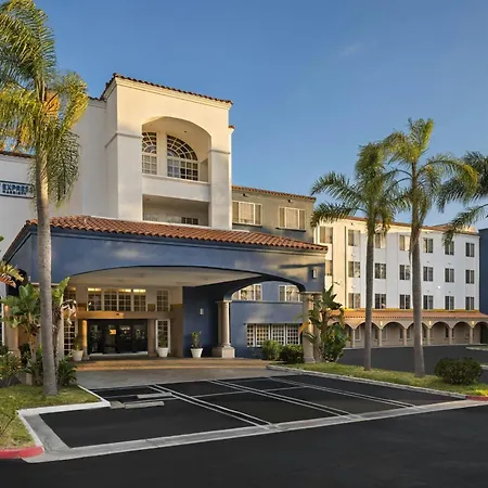 City Express By Marriott Santa Ana/Orange County Airport-2