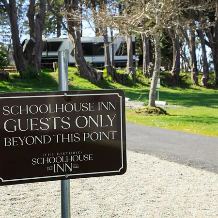 The Historic Schoolhouse Inn-3