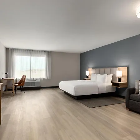 Hyatt Studios Harrisonburg-2