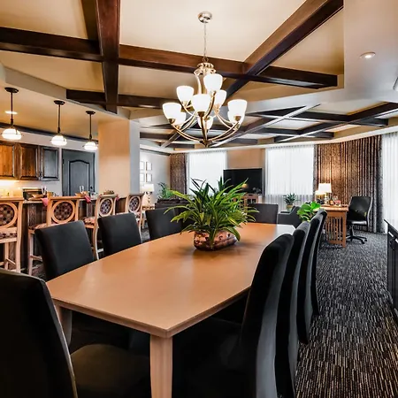 Twin Pine Casino & Hotel-2