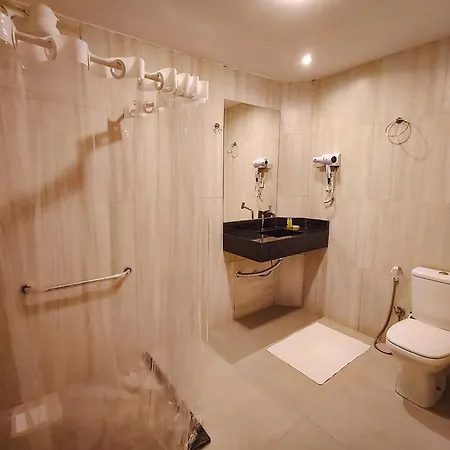 Amazon Seasons Hotel-2