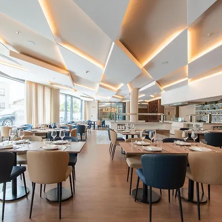 Jupiter Porto Hotel - Rooftop & Spa-2