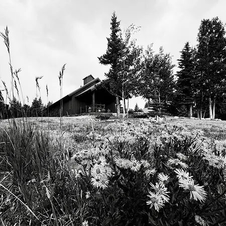 Elk Mountain Resort-3
