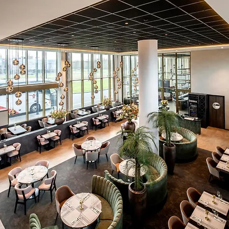 OZO Hotels De President Amsterdam Schiphol Airport-3