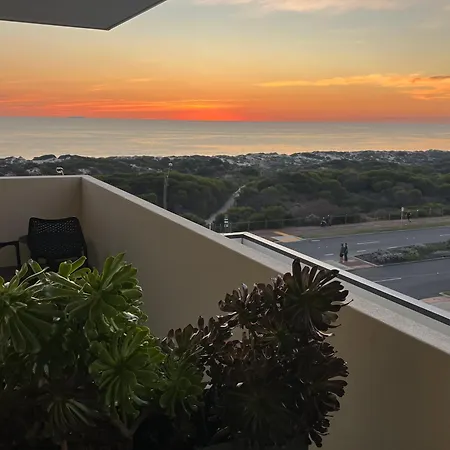 Beach House Perth-2