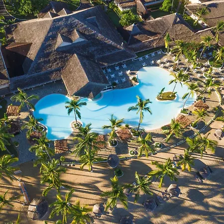 Andilana Beach Resort, Ravintsara Wellness Hotel, Anjiamarango Beach, Royal Beach Hotel-3