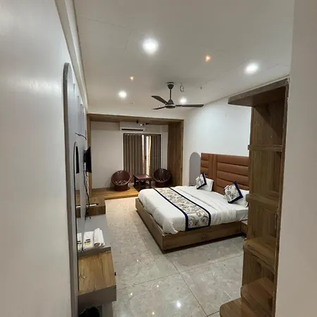 Fun Hotel Rajkot-2