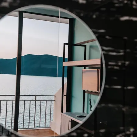 Hotel Zhironi-3