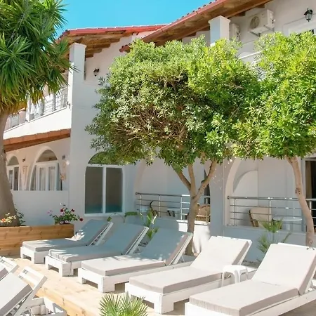 Newquay Beach Club-3