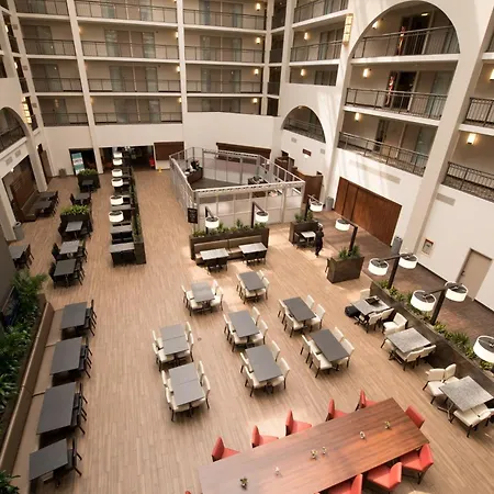 Embassy Suites By Hilton Detroit - Livonia/Novi-3