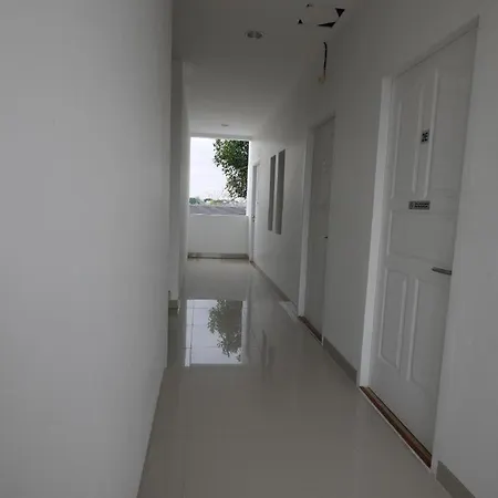 Rumah Kayu Manis Bintaro-3