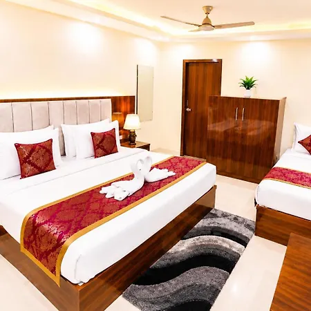 Hotel Boston Rooms By Sot - Affordable Stay Near Taj #Parking #Ac #2 Min Drive To Taj-2
