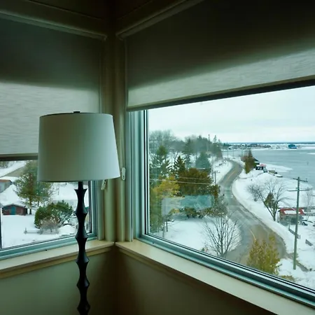 Manitoulin Hotel & Conference Centre-3