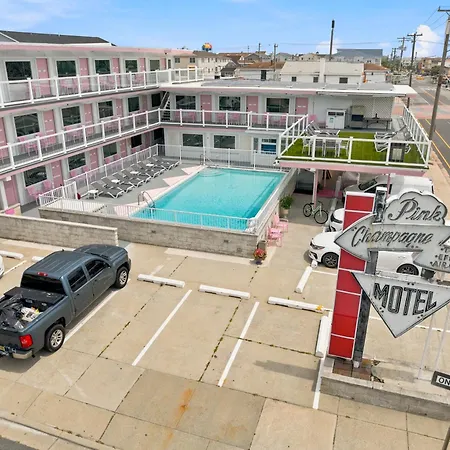 Pink Champagne Boutique Motel-2