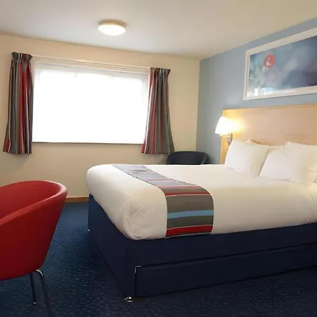 Travelodge Leatherhead-3