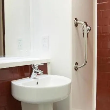 Travelodge Market Harborough-3