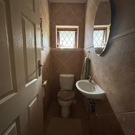 Glenmore Guest House-3