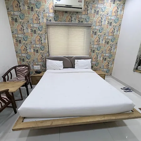 Hotel Sr Executive, Akola-2