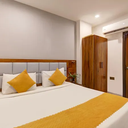 Status By Hotel The Emporio-2